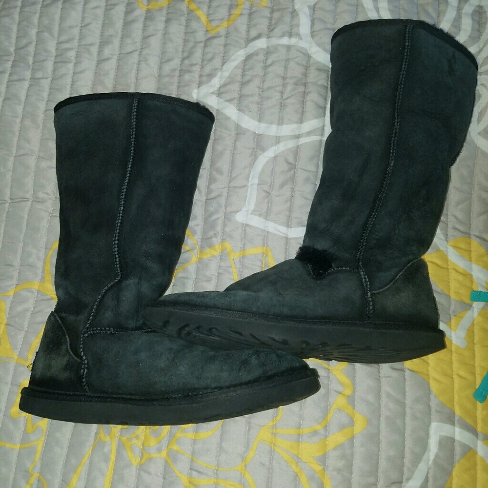Uggs size 8